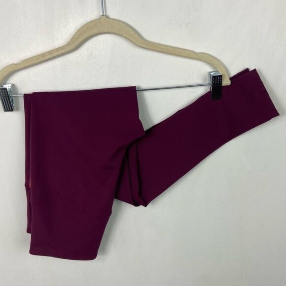 Free People Movement High Rise Freestyle Leggings Rare Wine Burgundy Stripe XS - Picture 14 of 14